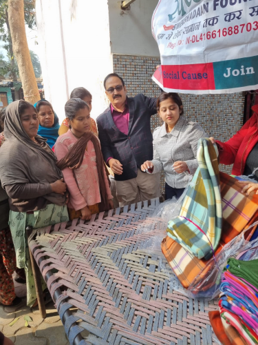 Blankets Distribution